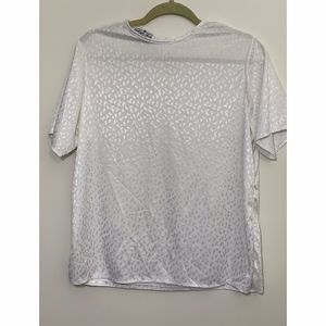 Village Fair White Short-Sleeve